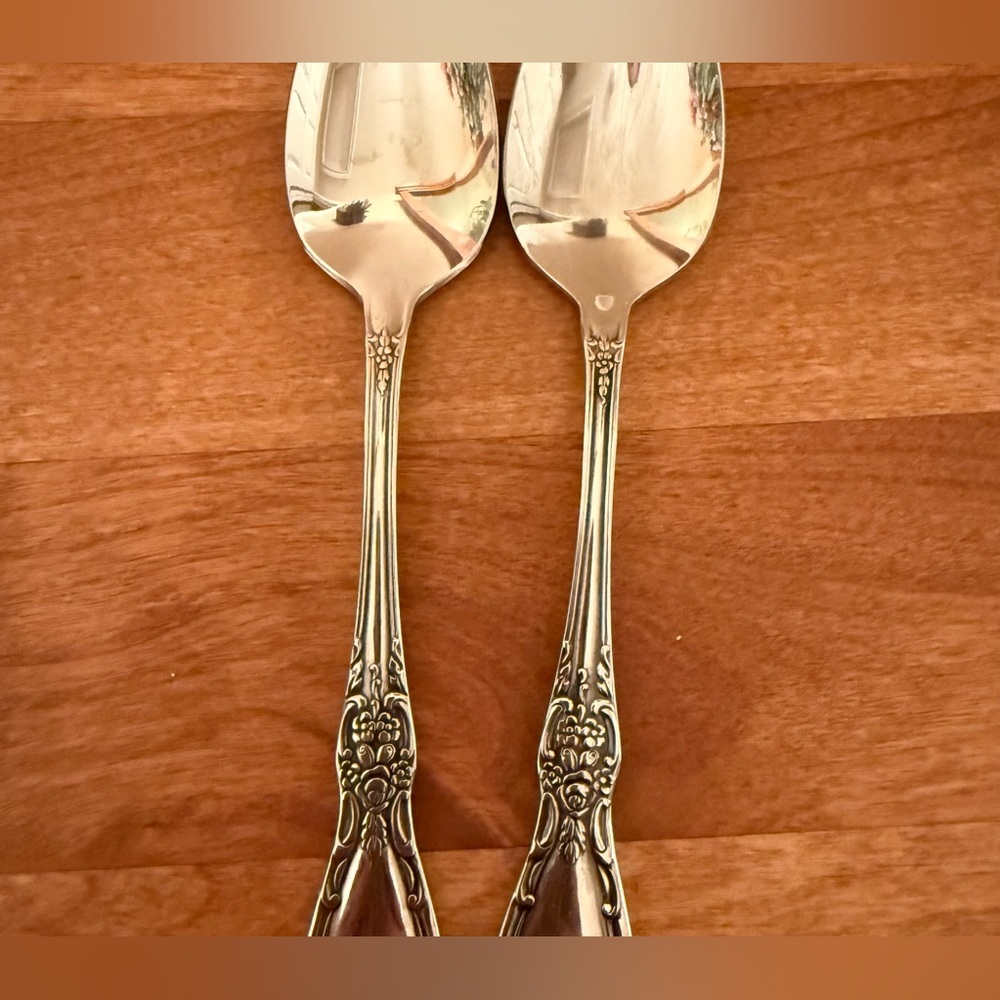 Oneida HH Distinction Deluxe
RAPHAEL Stainless 2 Tea Spoons